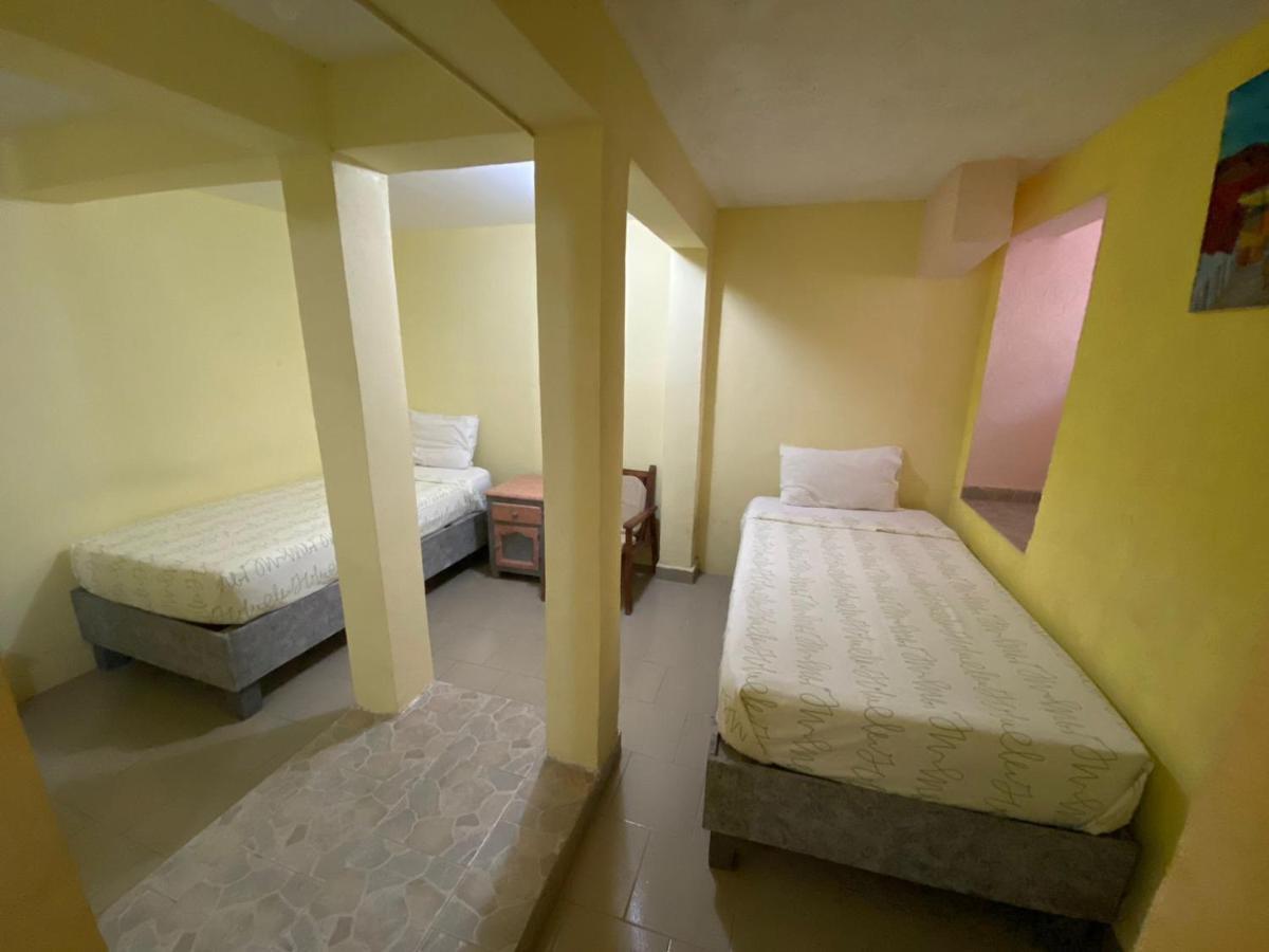 Hotel Bigu 埃斯孔迪多港 外观 照片