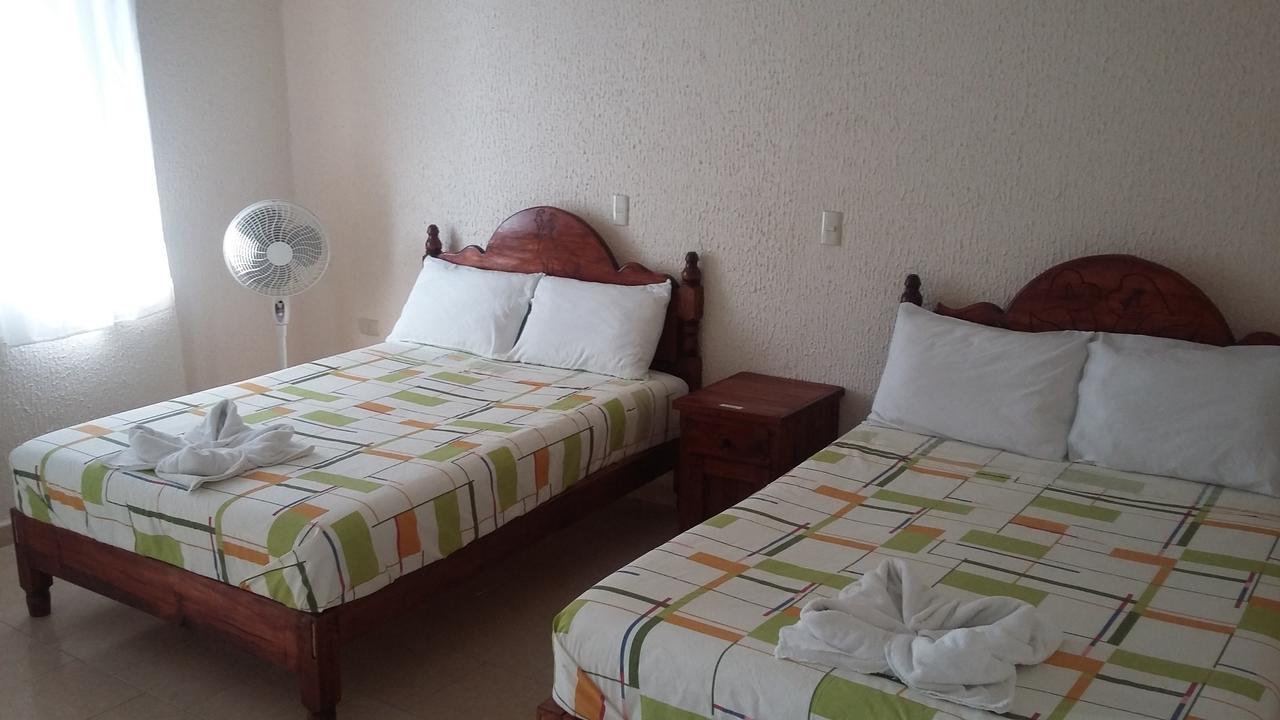 Hotel Bigu 埃斯孔迪多港 外观 照片